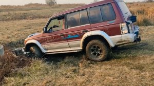 Митсубиси pajero объем 3 литра танки грязи не боятся