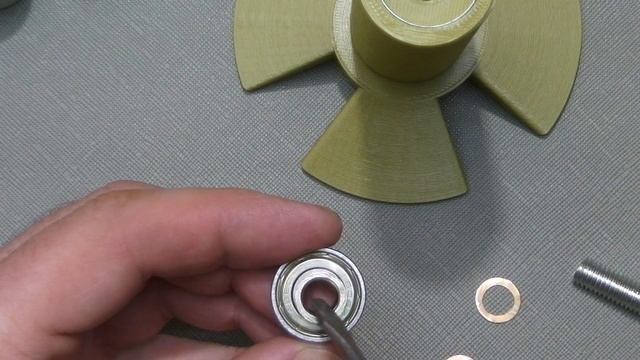 Держатель катушки филамента. Секрет печати TPU.