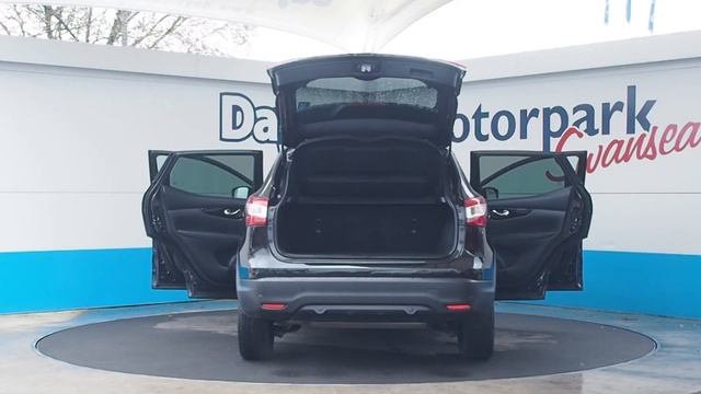 64 Reg Nissan QASHQAI DIESEL HATCHBACK 1.5 dCi Tekna 5dr смотреть онлайн