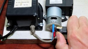 ПРОСТОЙ ВАКУУМНЫЙ НАСОС из алиэкспресс своими руками в домашних условиях