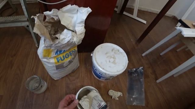 Правильная поклейка потолочного багета (плинтуса).САМОЕ ЛУЧШЕЕ КЛЕЕВОЕ ОСНОВАНИЕ ДЛЯ БАГЕТА. смотреть онлайн