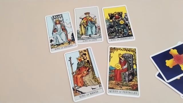 Королева Пентаклей и Короли Таро. Их отношения между собой в паре. Совместимость. смотреть онлайн