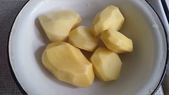 СОЧНАЯ КУРОЧКА И РУМЯНАЯ КАРТОШЕЧКА ЗАПЕЧЕНЫЕ В ДУХОВКЕ!!! ? СУПЕР УЖИН ИЗ ПРОСТЫХ ПРОДУКТОВ!!! смотреть онлайн