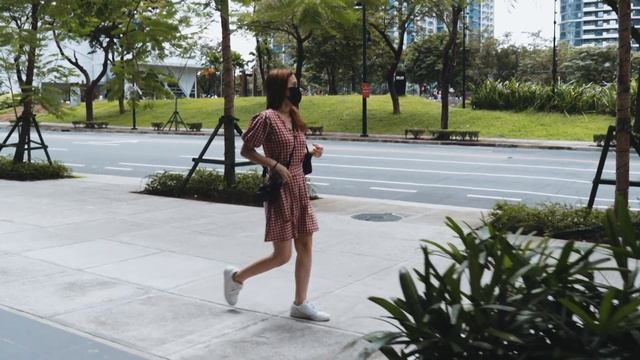 Morning Walk | Canon 90D & Ronin SC Test | Cinematic | Uptown BGC смотреть онлайн