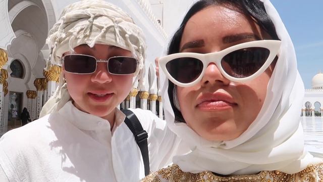 DUBAI TRAVEL VLOG | PT 1 (AURA SKY POOL, BURJ AL ARAB, GRAND MOSQUE, DESERT) смотреть онлайн
