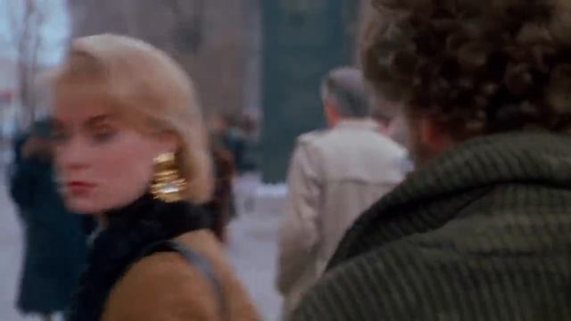 HOME ALONE 2 BLONDE WOMAN SCENE