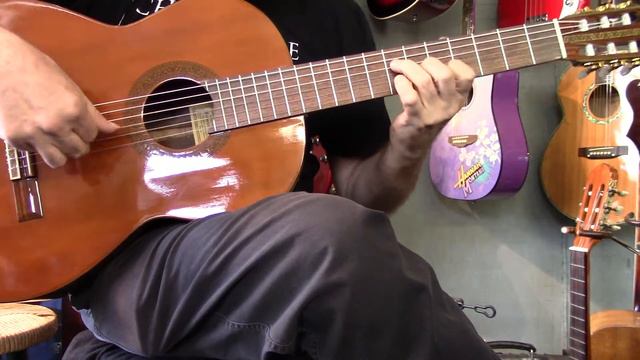 Garcia Classical Guitar - "Ramirez Sound" or Fool's Gold- Chaconne part смотреть онлайн