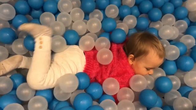 Лучшие детские площадки и игушки для малышей Best indoor playground for kids funny Kids Play Area смотреть онлайн