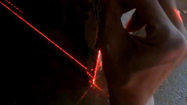 Сделать ровный наружний угол под штукатурку, простой и быстрый монтаж штукатурного уголка. смотреть онлайн