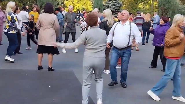 Харьков танцует! Суббота 14.10.2023🎉 Kharkiv super dance💜 смотреть онлайн
