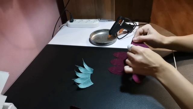 Полураскрытая роза смотреть онлайн