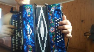 Чувашские песни под гармонь. Сара кайак (Ах мен ма ши Сара кайак)-К.Евруков.Чувашский хит на гармон