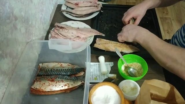 Вот что можно приготовить из скумбрии! ловите рецепт.