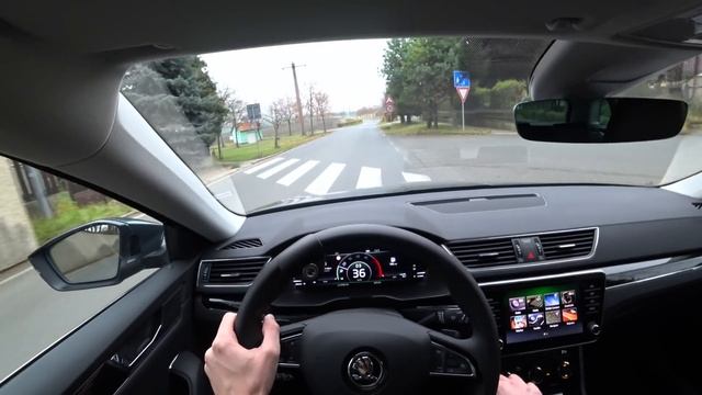 2019 Škoda Superb Combi 2.0 TDI s úpravou na ruční řízení