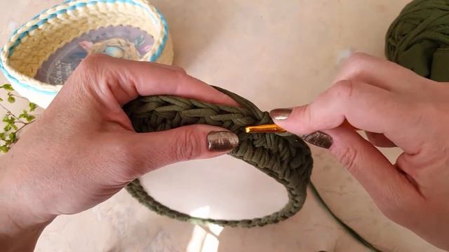 Пасхальная корзина из трикотажной пряжи смотреть онлайн