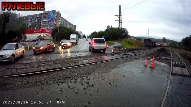 Переезд Роста смотреть онлайн