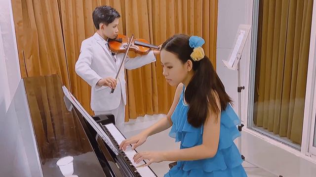 ลม - หนุ่ม กะลา | Piano Violin duet | Cover by The ChaDa music смотреть онлайн