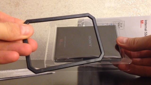 Unboxing SSD Sony M [SLW-MG2] смотреть онлайн
