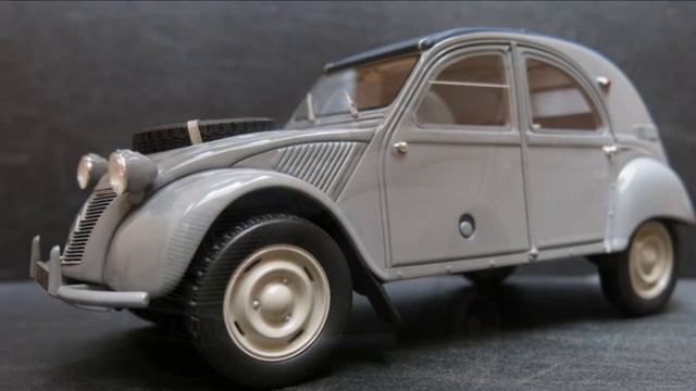 [►] Citroën 2CV bimoteur 4x4 Sahara │1958 ► OttO mobile models 1:18 [OT564] смотреть онлайн