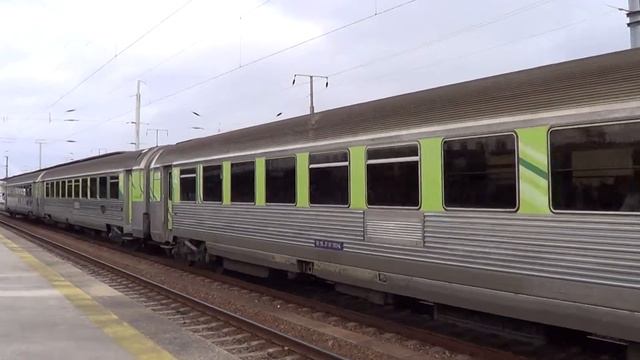 Intercidades train CP Porto Campanha смотреть онлайн