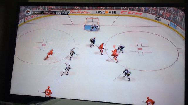 Играем в NHL 15 смотреть онлайн