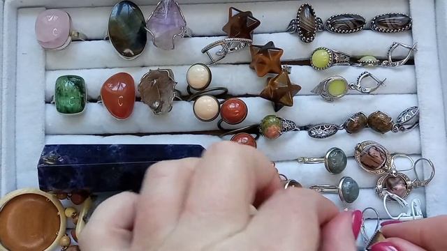 Каменная лавка ( кольца, браслеты, серьги с натуральными камнями, кристаллы) смотреть онлайн