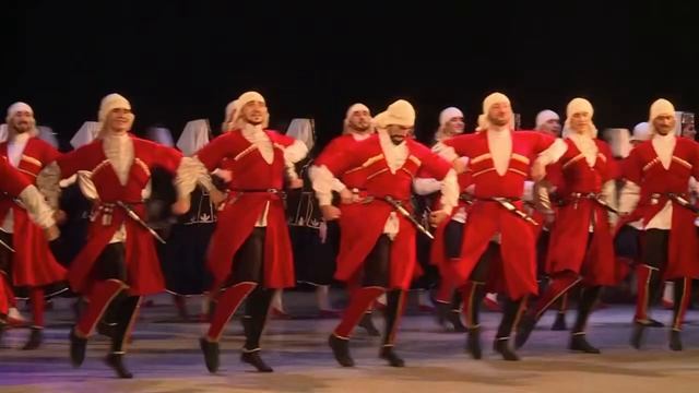 С Международным днём танца. Happy International Dance Day смотреть онлайн