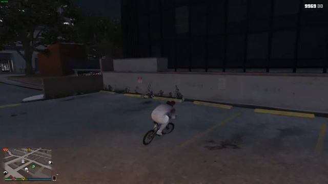 Трюки на BMX; неудачные стены; развлечения в GTA 5 смотреть онлайн