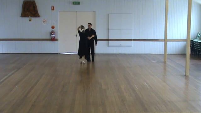 Swing Waltz New Vogue Dance