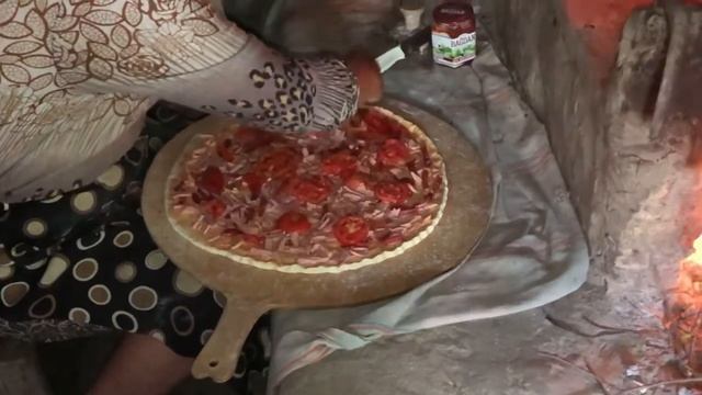Оказывается так тоже можно Готовить Пиццу ? смотреть онлайн