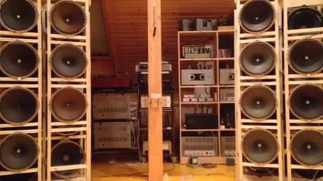 Оркестрик моего чердачка. Часть 2/1. смотреть онлайн