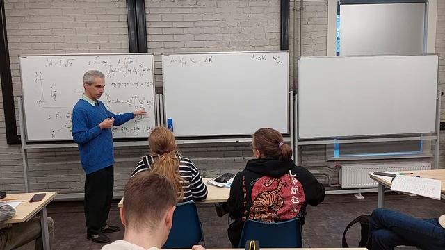 Механика Л12. 2022. Потенциальная энергия. Связь силы и потенциальной энергии смотреть онлайн