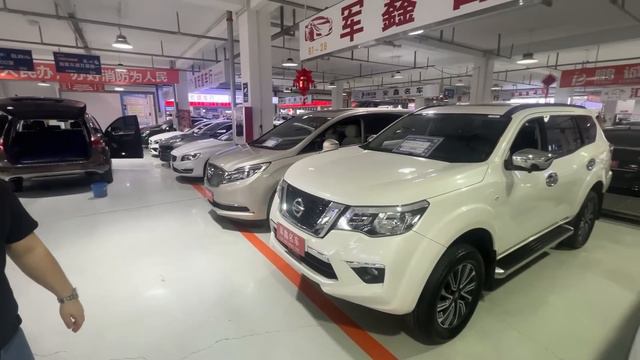 Авторынок Китая 👲 на 50% дешевле, чем в России! смотреть онлайн