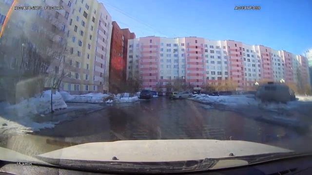 Во всех дворах Нового Уренгоя смотреть онлайн