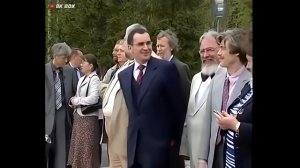 Президент Чувашии отжигает и танцует [МЕМЫ в HD][8K/60FSP]