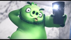 ANGRY BIRDS 2: LA PELÍCULA - La súper VILLANA ZETA - CLIP en ESPAÑOL | Sony Pictures España