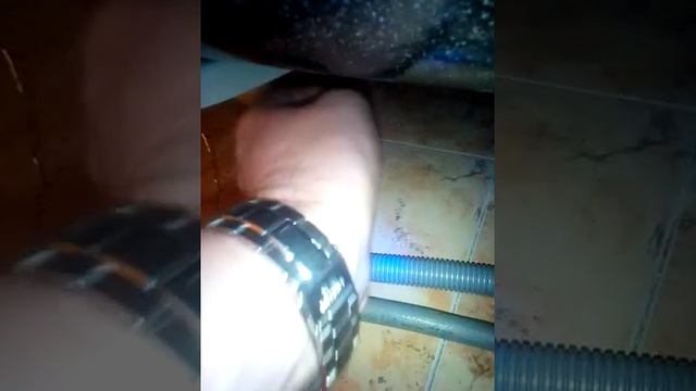 когда мешают шланги стиральной машины их нужно убрать смотреть онлайн