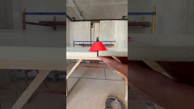 Секрет укладки плитки ??? #ремонтквартир #укладкаплитки #свп смотреть онлайн