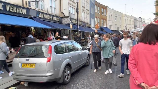 Portobello Road Market from Notting Hill Gate Station | London Walk - Oct 2021 [4K HDR] смотреть онлайн