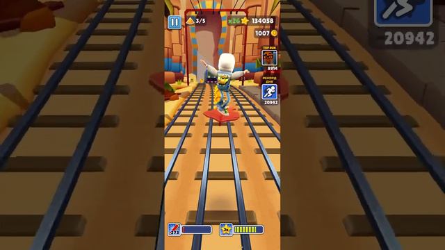 ￼ "Subway surfers" игра на мобильном устройстве 🏄♀️ смотреть онлайн
