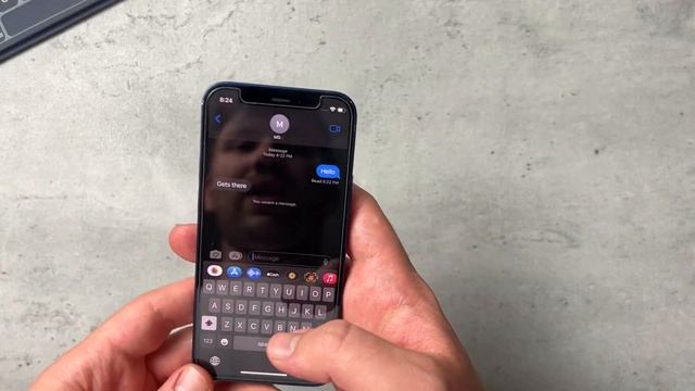 iOS 16 Hands-On: iPhone 12 mini! смотреть онлайн