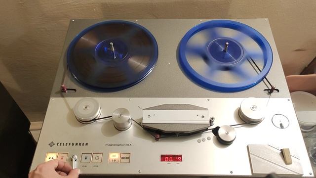 Telefunken M15A магнитофон бобинный Настоящий винтажный магнитофон, работа после ремонта, обзор смотреть онлайн