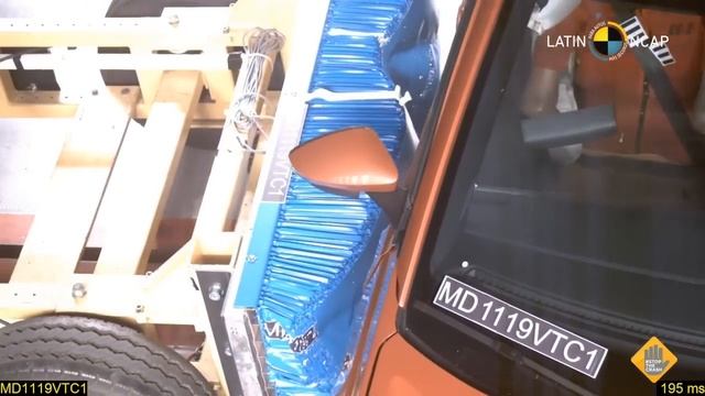 Volkswagen T-Cross + 6 Airbags смотреть онлайн