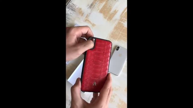 AFFLUENT Red Python Case Unboxing смотреть онлайн