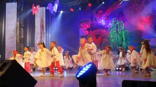 Хореограф. студия"Пластилин" младш. группа . Суперфинал , УНИКС, 10.04.17 смотреть онлайн