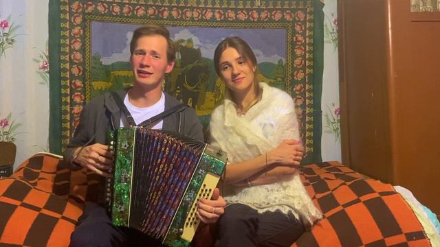 ОДИНОКАЯ ГАРМОНЬ || СНОВА ЗАМЕРЛО ВСЁ ДО РАССВЕТА || УЕХАЛИ В ДЕРЕВНЮ || КРУТО СПЕЛИ ПОД ГАРМОНЬ смотреть онлайн