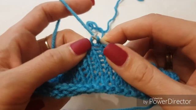 Укороченные ряды спицами на лицевых и изнаночных поворотных петлях смотреть онлайн