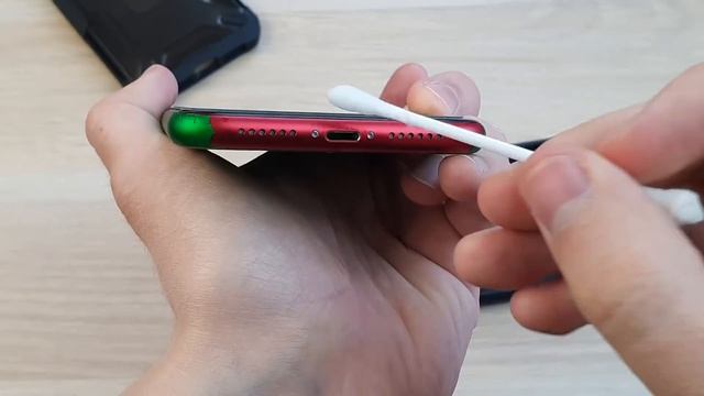 ПРОЧИЩАЮ МИКРОФОН НА IPHONE XR - ПЛОХАЯ СЛЫШИМОСТЬ! смотреть онлайн