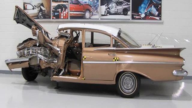 Crash Test 1959 Chevrolet Bel Air VS. 2009 Chevrolet Malibu (Frontal Offset) IIHS 50th Ann 2014 смотреть онлайн