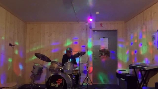 Drum Rock Solo.2021.06.03. смотреть онлайн